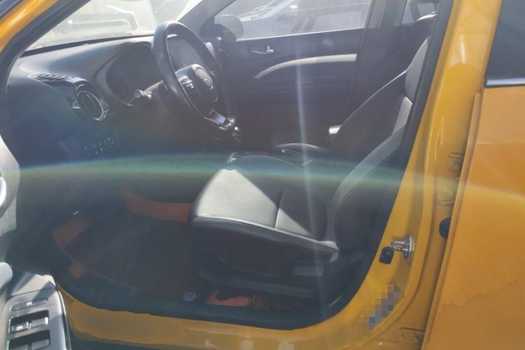 Used Kia kx1 Stonic 2021 1.4L CVT Fun & Sunroof Model