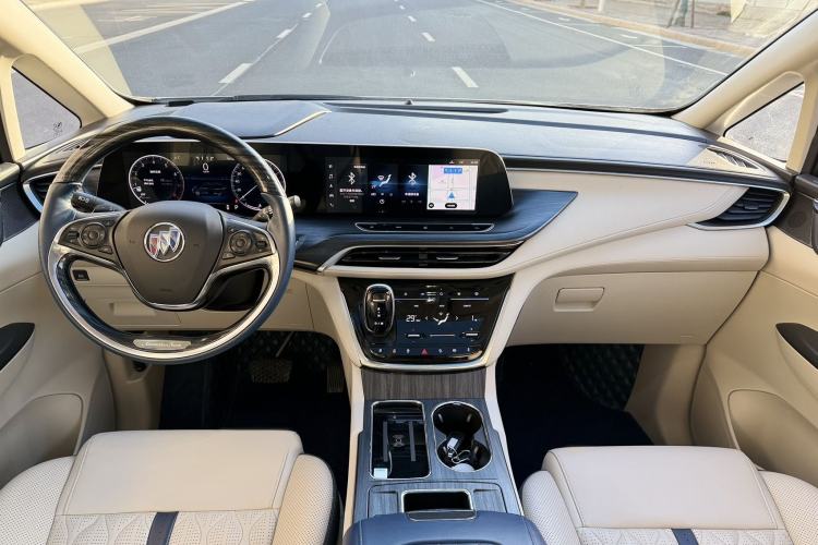 Used Buick GL8 2022 ES Landtrek 653T Comfort Edition