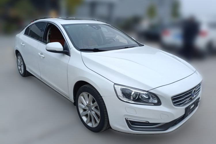 Used Volvo S60 2016 S60L T4 Zhiyuan Edition
