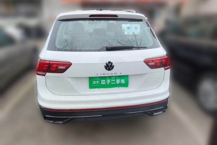 Used Volkswagen Tiguan L 2025 Model, Outstanding Version, 300TSI Automatic Two-Wheel Drive Longteng Edition Rear