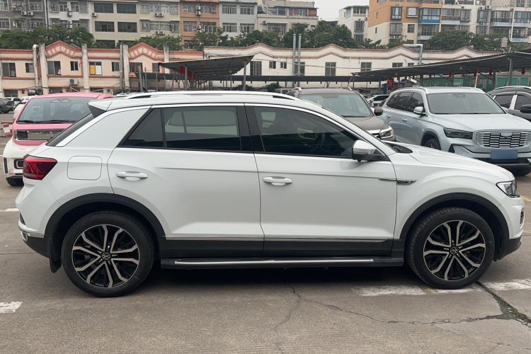 Used Volkswagen T-ROC 2021 280TSI DSG Two-Wheel Drive Comfort Connect Edition