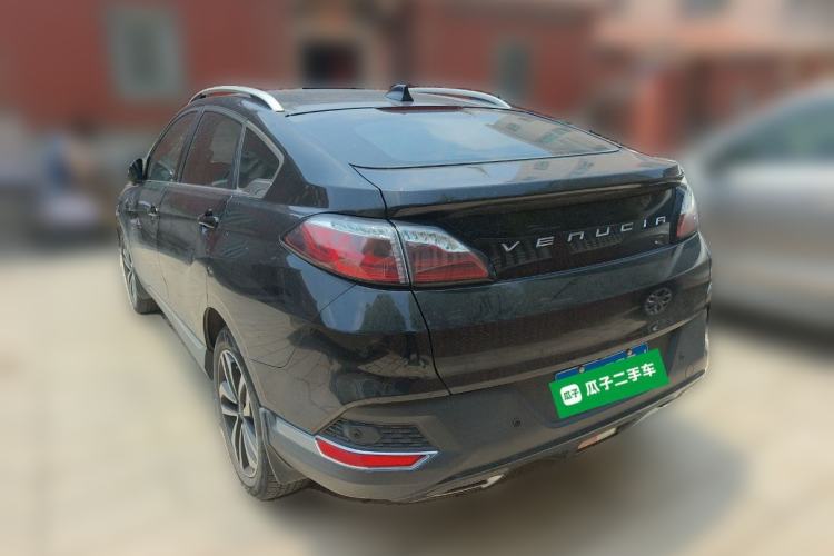 Used Venucia T90 2017 2.0L CVT Smart Edition
