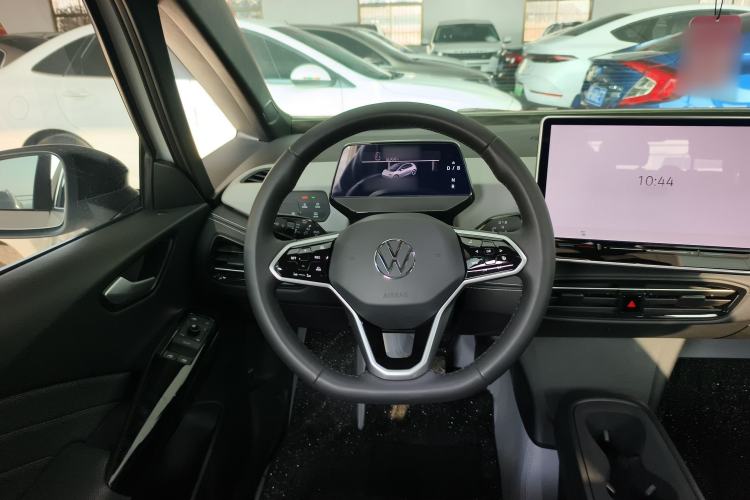 Used Volkswagen ID.3 2025 Smart Version Pure & Intelligent Enjoyment Edition
