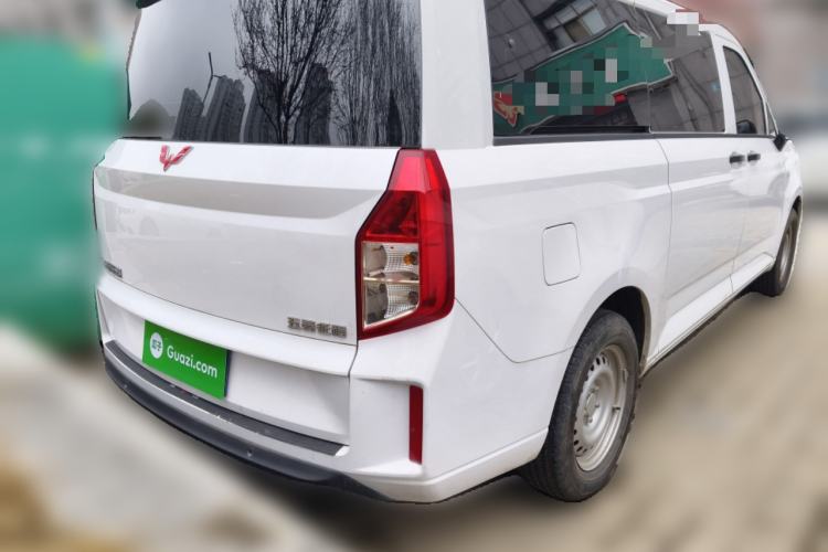 Used Wuling Zhengcheng 2021 1.5T Manual Comfort Version Rear Right 45 Deg