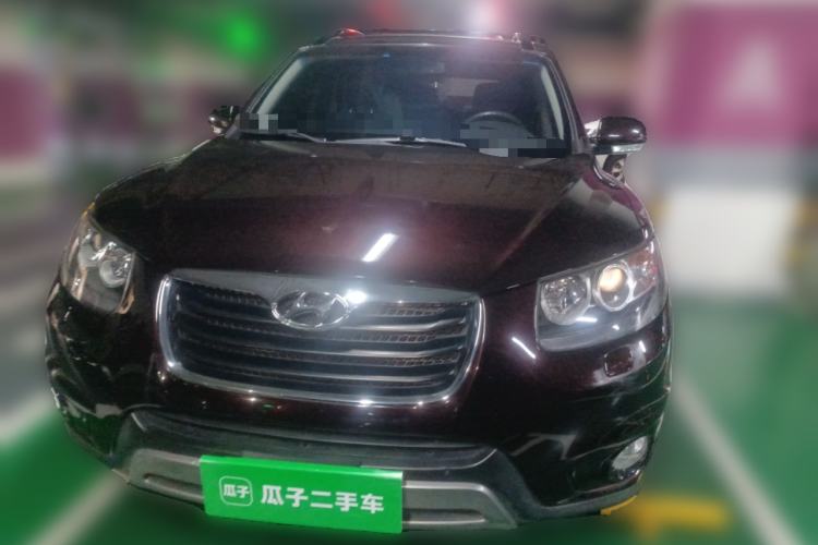 Used Hyundai Santa Fe Classic 2012 2.4 Ultimate Edition 7-Seater Four-Wheel Drive