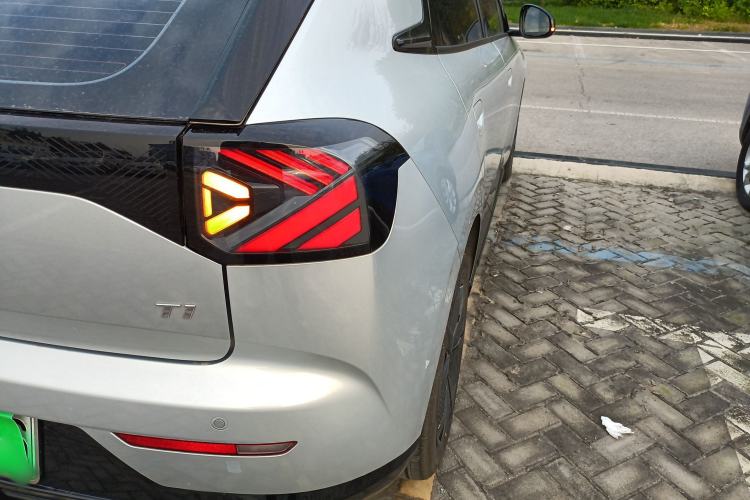 Used ARCFOX T1 2025 Model 425 PRO