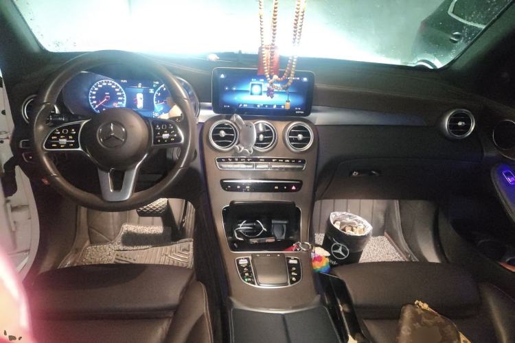 Used Mercedes-Benz GLC 2020 Facelift GLC 260 L 4MATIC Luxury Edition
