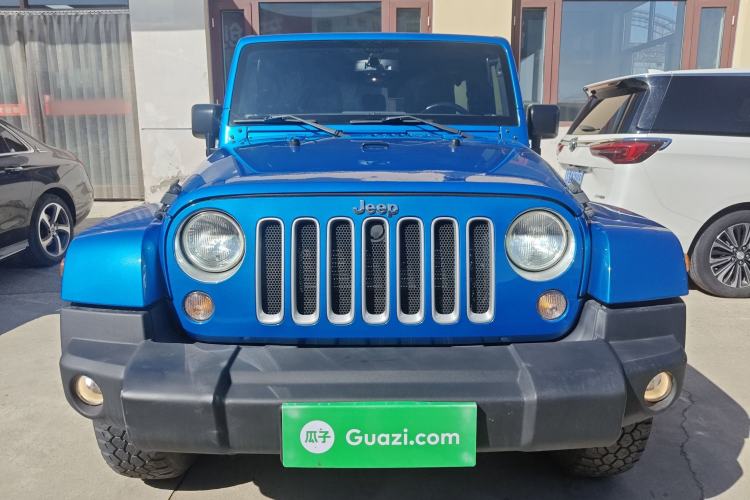 Used Jeep Wrangler 2017 3.0L Sahara Four-Door Comfort Edition
