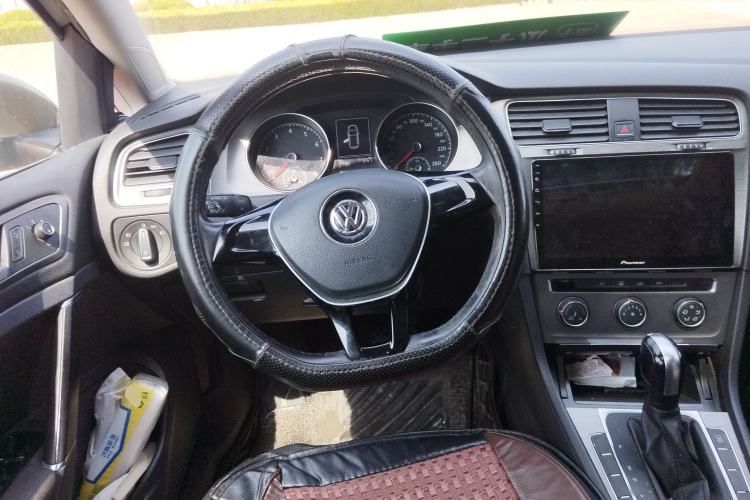 Used Volkswagen Golf 2015 1.6L Automatic Comfort Model
