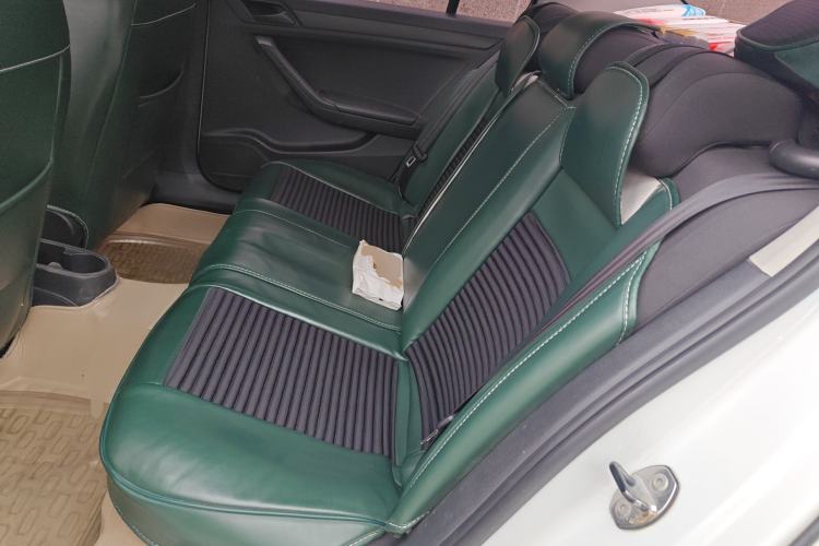 Used Volkswagen Jetta 2013 1.6L Manual Fashion Edition Left Rear Seat