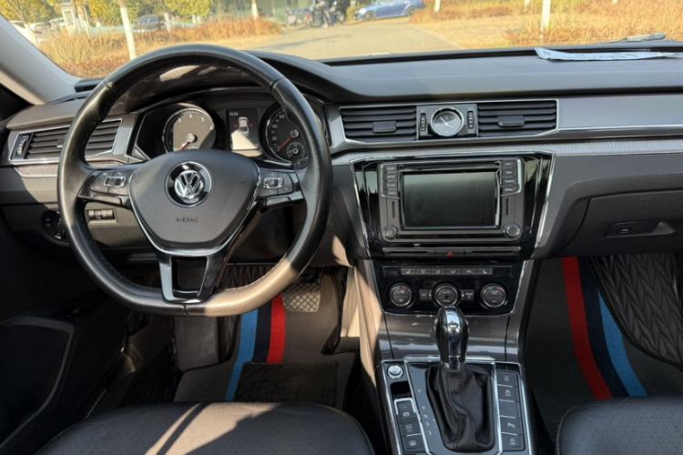 Used Volkswagen Passat 2017 330TSI DSG Prestige Edition
