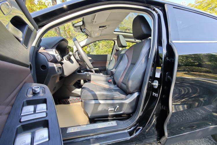 Used Wey VV5 2021 1.5T Two-Wheel Drive Smart Pioneer