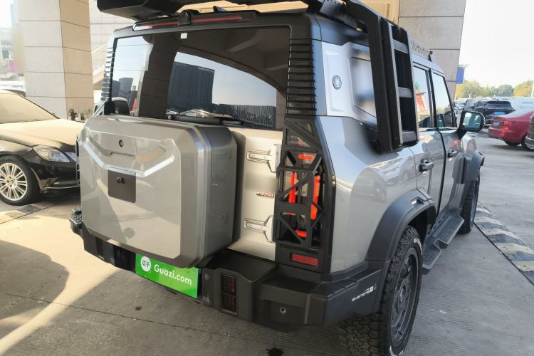 Used JETOUR Traveler 2024 2.0T All-Wheel-Drive Silver Dragon Wings