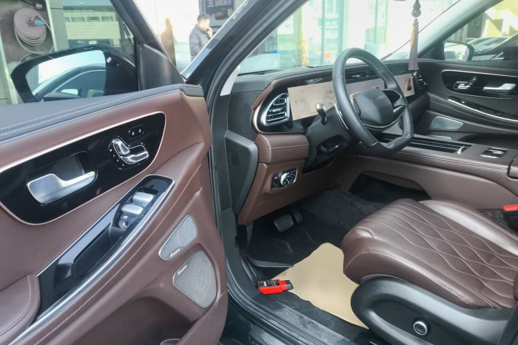 Used EXEED Lanyue 2023 400T Four-Wheel Drive Star Prestige 7-Seater Driver Seat