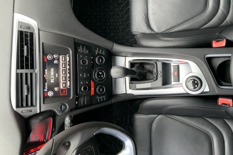 Used DS 6 2016 1.6T Luxury Edition THP160