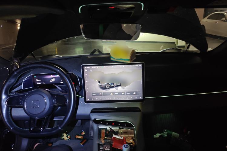 Used Zeekr 001 2022 Ultra-Long Range Dual-Motor YOU Version Center Console