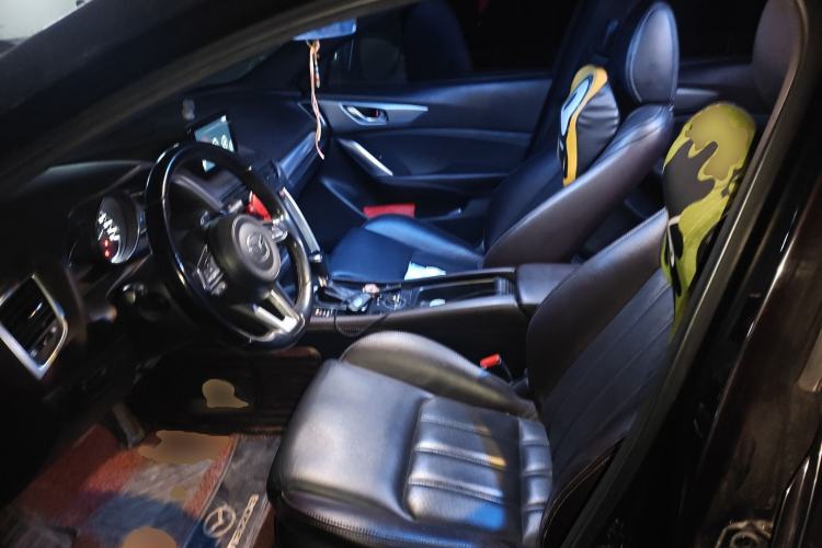 Used Mazda CX-4 2018 2.0L Automatic 2WD Blue Sky Exploration Edition China VI Standard
