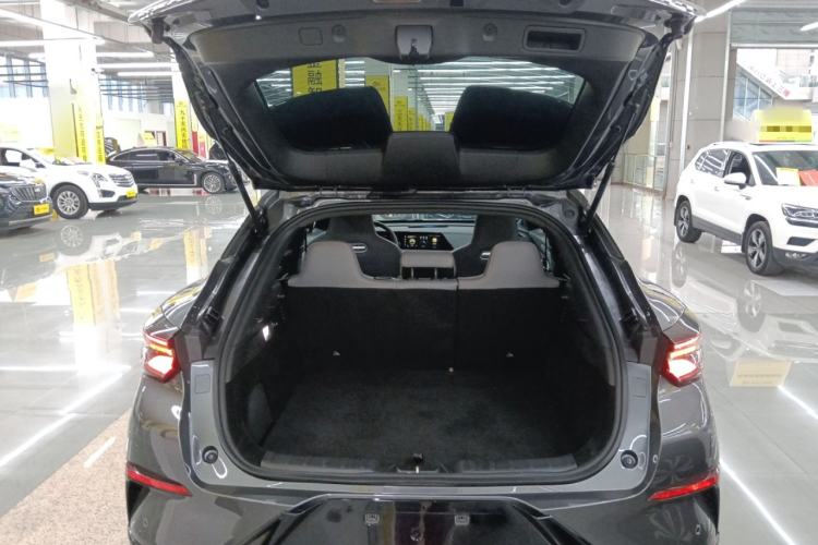 Used CHANGAN UNI-T 2022 1.5T Luxury Edition