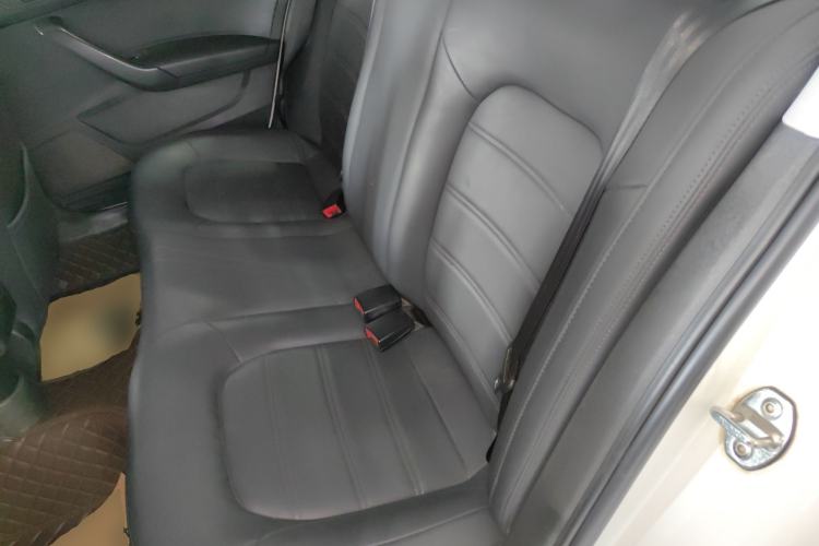 Used Volkswagen Santana 2018 1.5L Automatic Fashion Edition Left Rear Seat