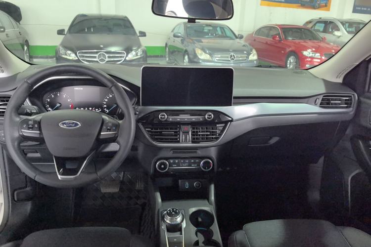 Used Ford Focus Active 2020 EcoBoost 180 Automatic Trendy Model
