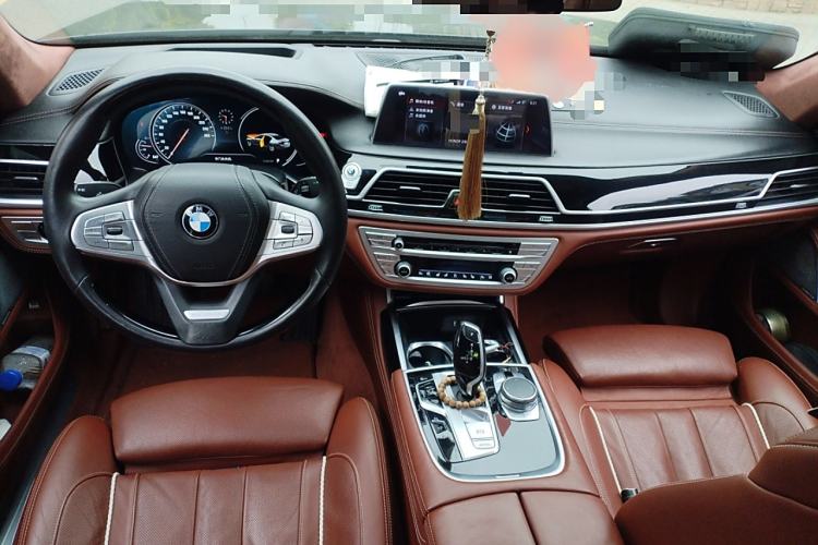 Used BMW 7 Series 2018 740Li xDrive Luxury Edition Excellence Package
