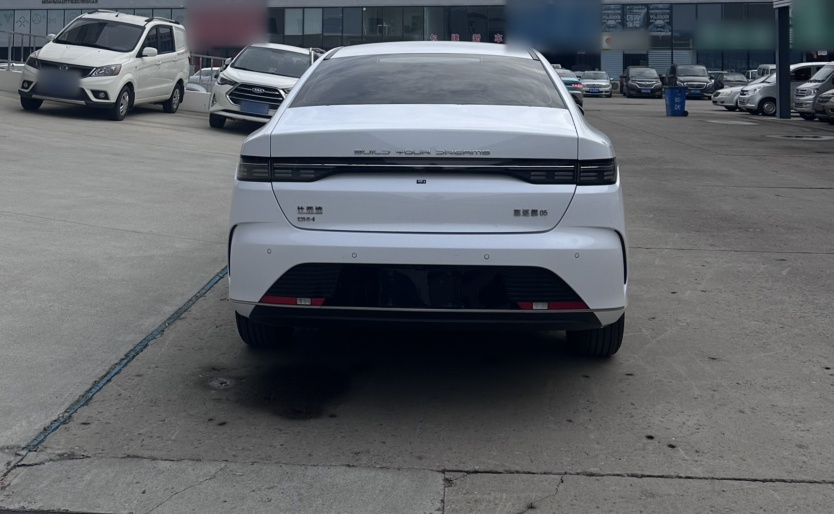 BYD Destroyer 05 2024 HONOR Edition DM-i 55KM Luxury Model — снимка 12
