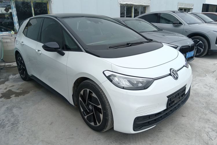 Used Volkswagen ID.3 2025 Smart Edition Outstanding Model Exterior 1