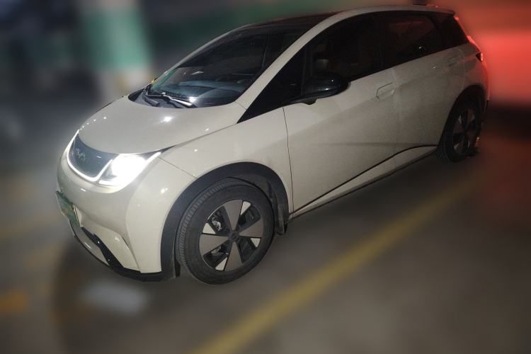 Used BYD Dolphin 2023 420 km Fashion Edition