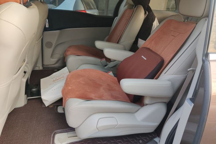 Used Buick GL8 2021 Land Cruiser Executive Class 652T Luxury Model
