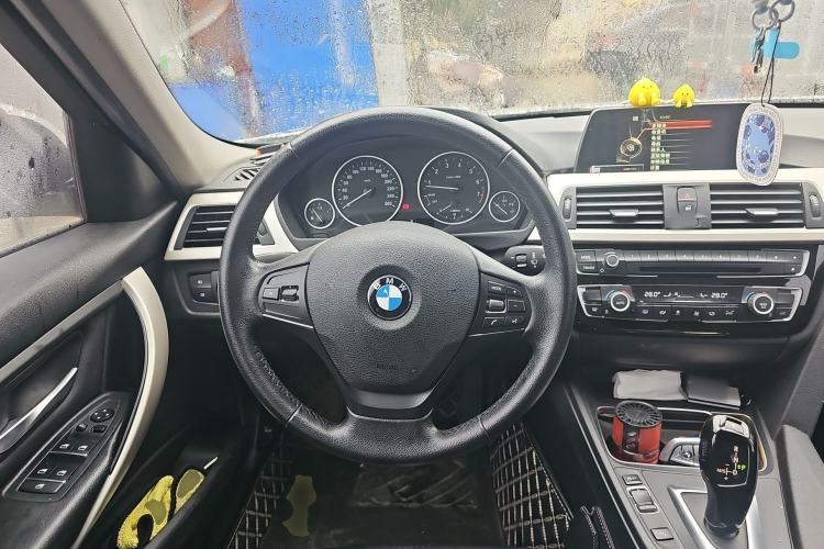 Used BMW 3 Series 2016 320Li Fashion Model