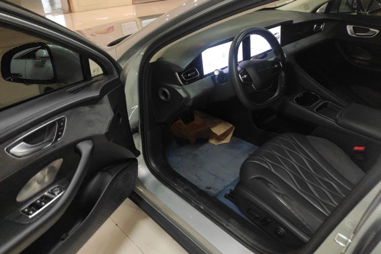 Used Roewe D7 2023 DMH 125km Flagship Edition