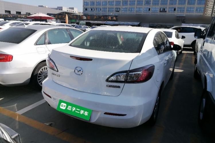 Used Mazda 3 2015 Sedan 1.6L Automatic Elite Model