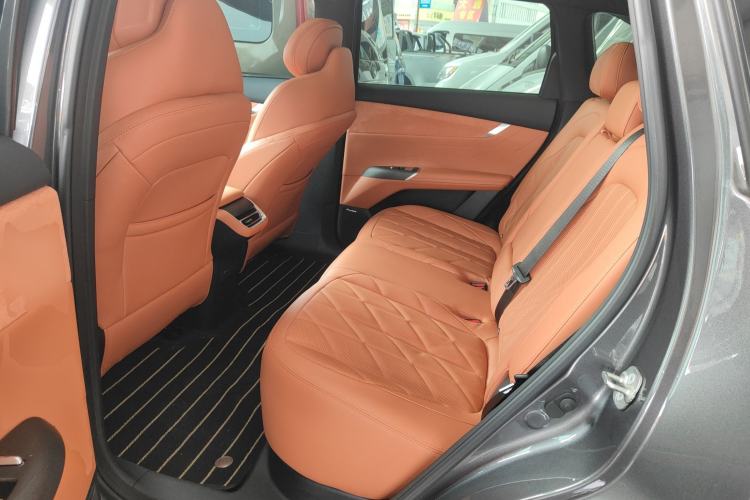 Used CHANGAN CS75 PLUS 2025 4th Generation 1.5T New Blue Whale Smart Flagship Version
