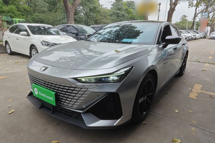 Used CHANGAN UNI-V 2022 1.5T Prestige Version