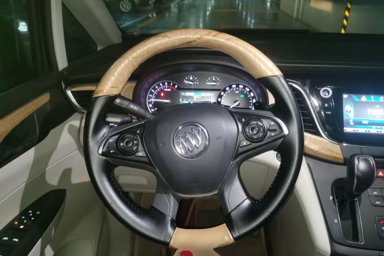 Used Buick GL8 2018 ES 28T Comfort Model China VI Standard