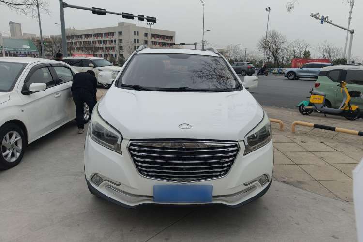 Used Huatai Santa Fe 2017 1.5T Gasoline Automatic Two-Wheel Drive Smart Enjoyment i3 Model
