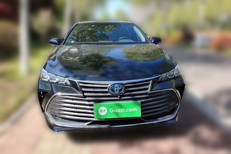 Used Toyota Avalon 2019 Dual-Engine 2.5L Luxury Edition China VI Standard
