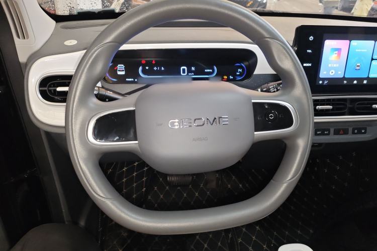 Used Geely Galaxy Panda 2025 210km Panda Kart Steering Wheel