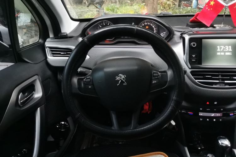 Used Peugeot 2008 2014 1.6L Automatic Excellence Edition