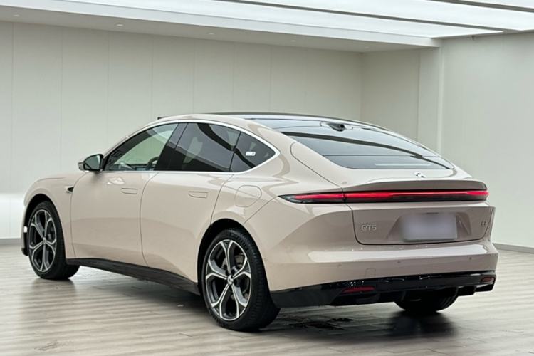 Used Nio ET5 2025 75 kWh
