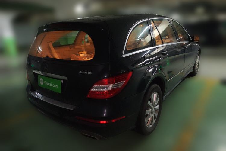 Used Mercedes-Benz R-Class 2011 R 350 L 4MATIC