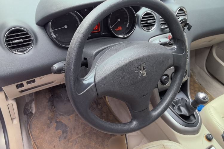 Used Peugeot 408 2011 2.0L Manual Comfort Edition