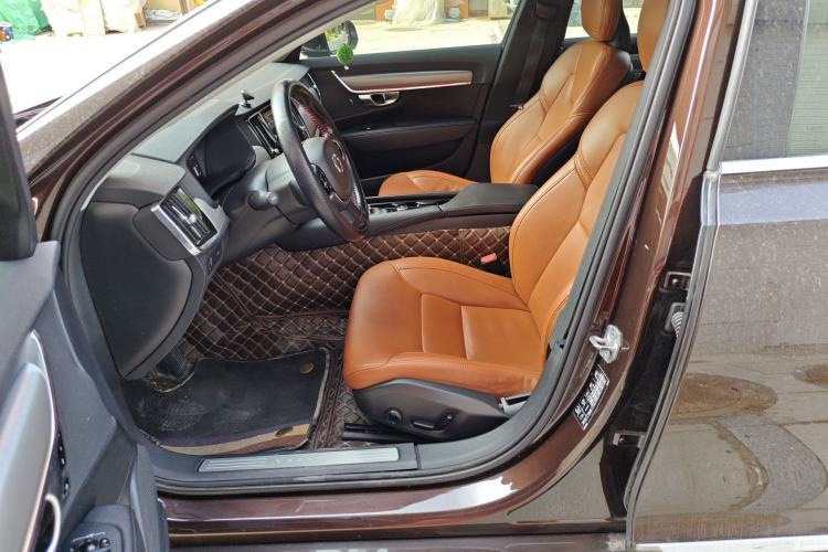 Used Volvo S90 2019 T4 Zhiyi Edition
