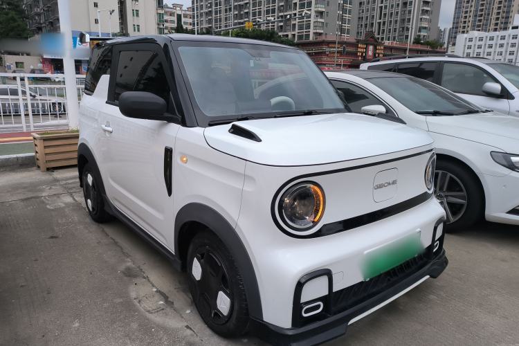 Used Geely Galaxy Panda 2024 200km Panda Kart Front Right 45 Deg