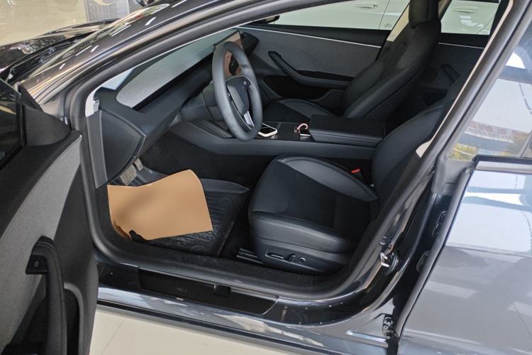 Used Tesla Model 3 2023 Rear-Wheel-Drive Version