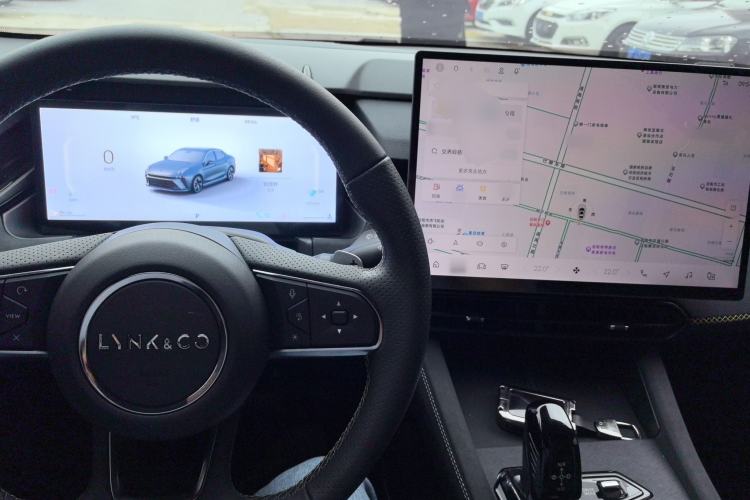 Used Lynk & Co 03 2025 1.5TD DCT Champion Edition Pro Center Console