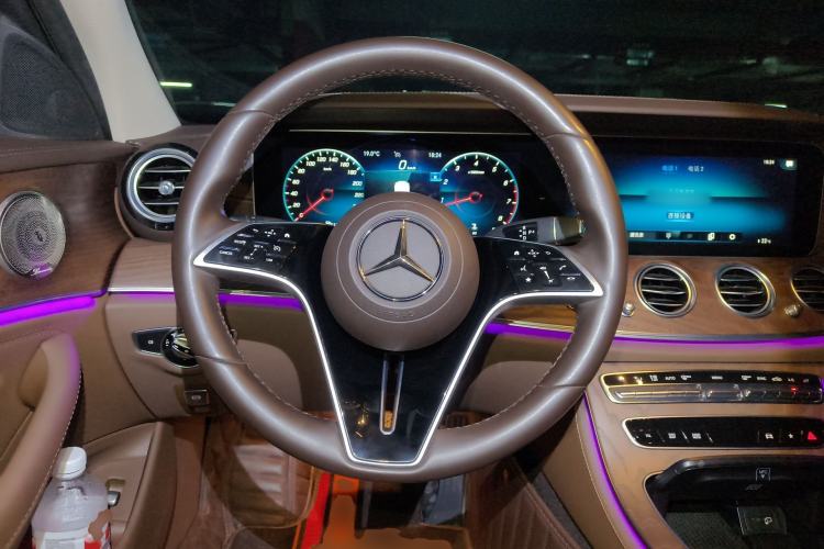 Used Mercedes-Benz E-Class 2022 Updated E 300 L Stylish Edition Steering Wheel