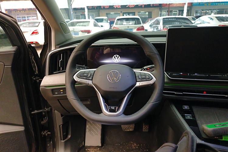 Used Volkswagen Talagon 2026 Model 450TSI Four-Wheel Drive Flagship 7-Seater Steering Wheel