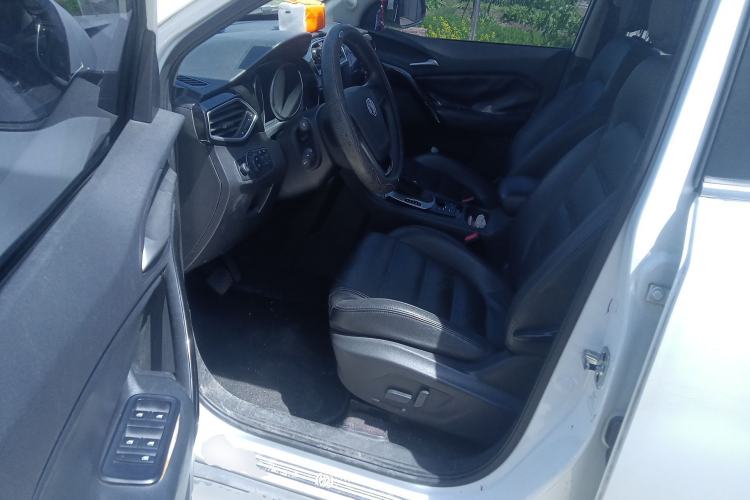 Used MG GS 2015 2.0TGI TST Luxury Edition
