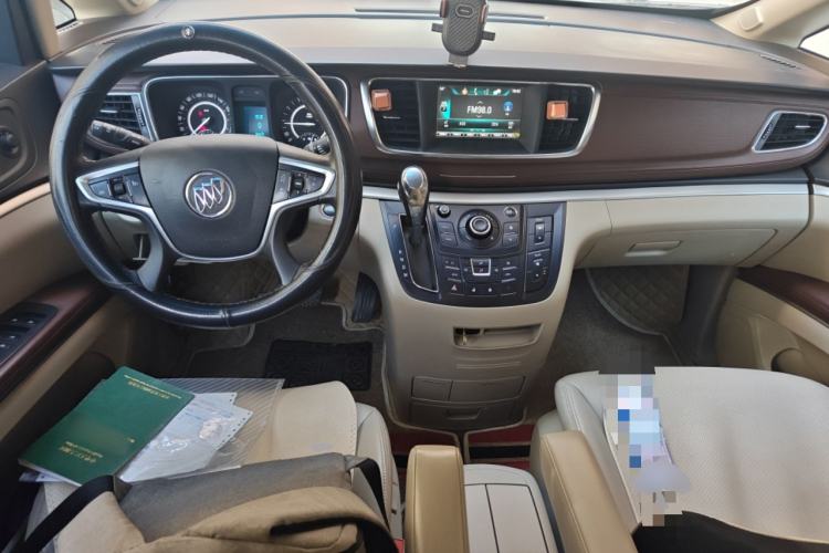 Used Buick GL8 2018 28T Luxury Model China VI Standard
